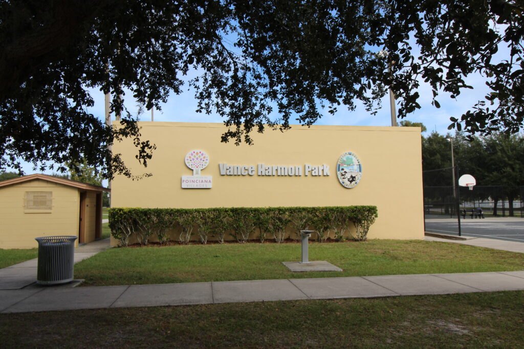 Recreation Center Poinciana.