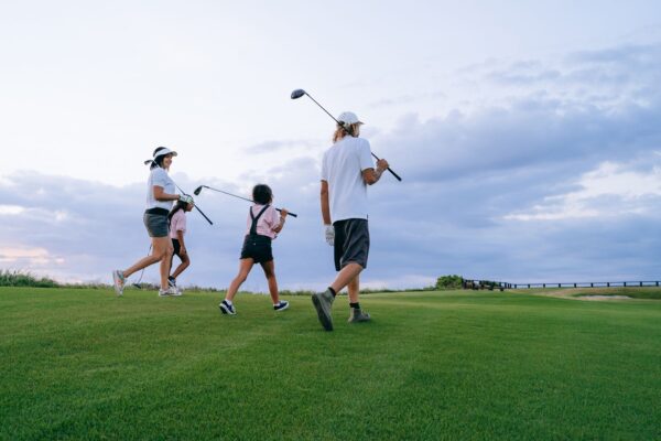 Buying New Construction in Florida: Communities with Amenities vs. Without