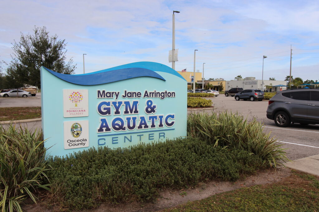 Gym and Pool Poinciana.